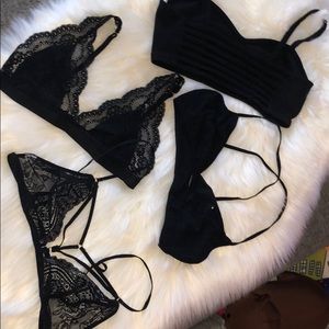 4 bralettes
